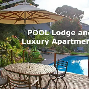 https://cape-paradise-lodge-and-luxury-apartments.hotels-capetown.com